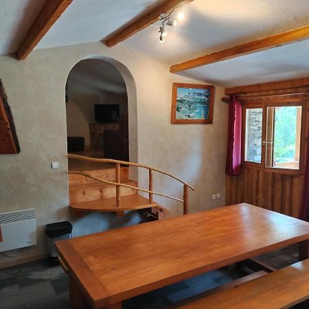 Chalet Le Grand Mean Apartment บอนเนวัล-ซัวร์-อาร์ค ภายนอก รูปภาพ
