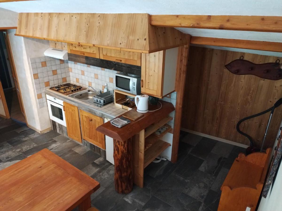 Chalet Le Grand Mean Apartment บอนเนวัล-ซัวร์-อาร์ค ภายนอก รูปภาพ